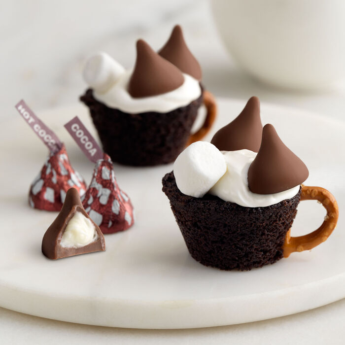 HERSHEY'S KISSES Hot Cocoa Flavored, Christmas , Candy Bag, 8.1 oz