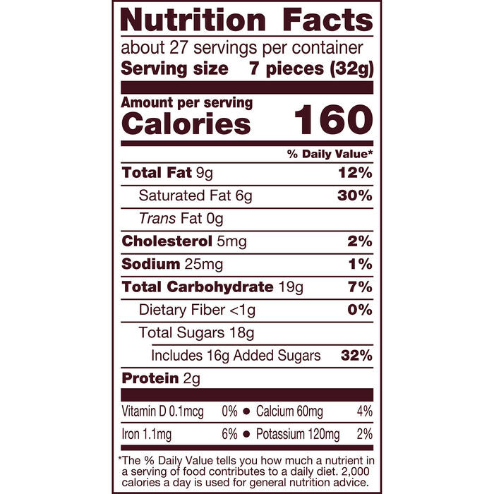 Vintage-Inspired HERSHEY’S KISSES Milk Chocolate Candy (30oz Party Bag)
