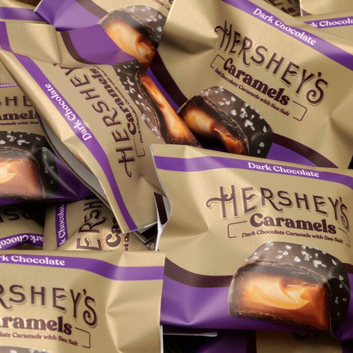 HERSHEY'S Dark Chocolate Caramels with Sea Salt Bulk Box, 7.6 lbs (150 Pieces)