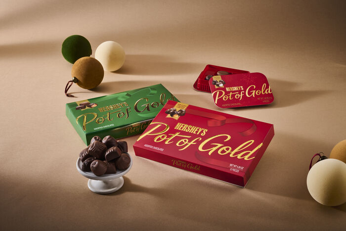 HERSHEY’S POT OF GOLD Milk Chocolate & Dark Chocolate Holiday Collection (1.46oz)